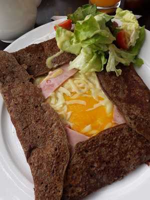 Etienne Marcel Café Francais