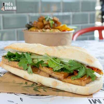 Pho & Banh Mi