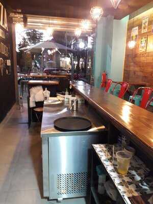 Pizzeria Mano A Mano