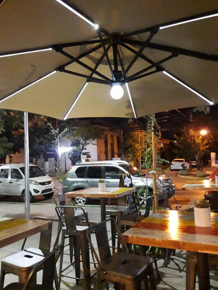 Pizzeria Mano A Mano