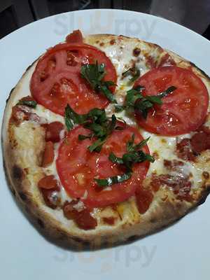 Pizzeria Mano A Mano