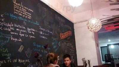 Cachencho Restaurant