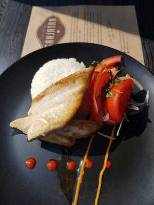 Sanjatan Café Bistró