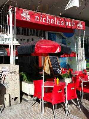 Nicholas Pub