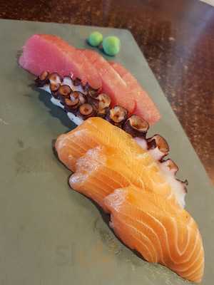 Maiko Sushi Bar