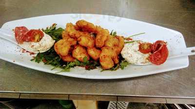 Syros Bar & Restaurant