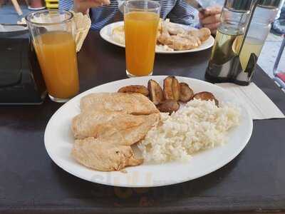 Cafe Restobar La Vuelta