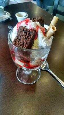 Mamut Plaza Vespucio