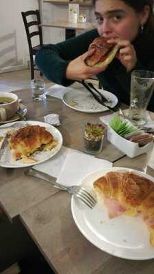 My Cafe & Patisserie