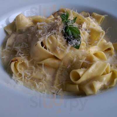 Trattoria Della Piazza