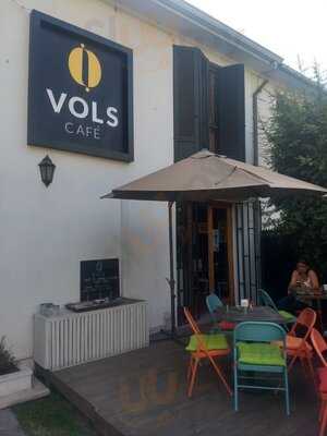 Vols Café