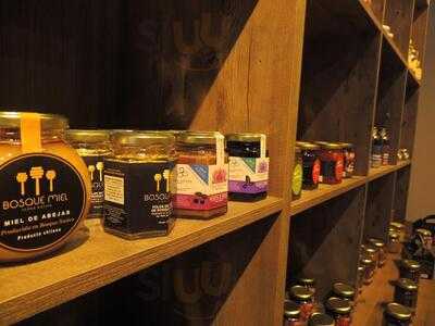 Mongetun Deli Gourmet