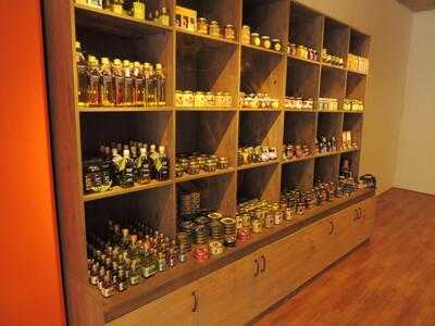 Mongetun Deli Gourmet