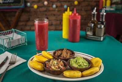 Fuente Las Mechadas - Sangucheria Chilena