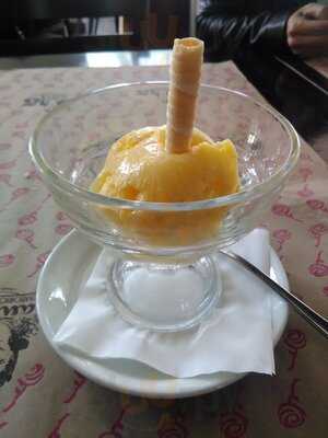 Emporio La Rosa. Sucursal Plaza Oeste.