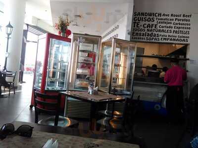 Emporio La Rosa. Sucursal Plaza Oeste.