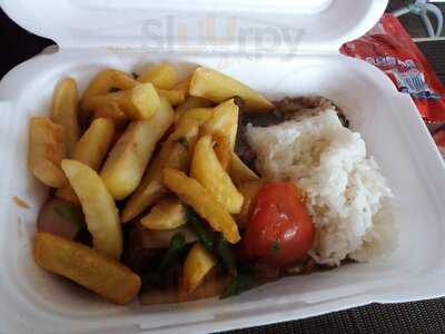 Restorant Y Sangucheria Barrio Peru