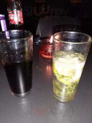 Paréntesis Pub Restaurant