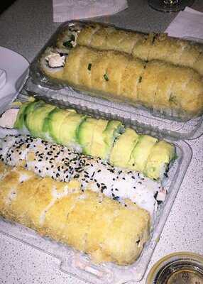 La Susheria Rolls And Wok