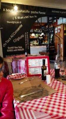 A Tavola Trattoria Lounge