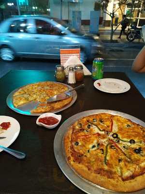Chalar´s Pizza