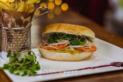 Neyenmapu Vegan Bistro