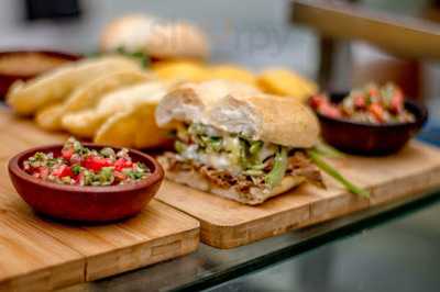 Las Mechadas Restobar