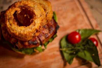 Rezintto Bistró & Bar