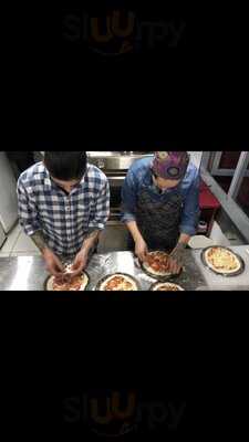 La Cova Pizzería