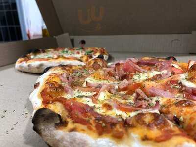 La Cova Pizzería