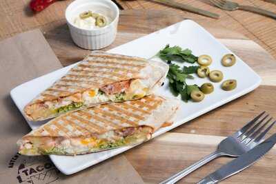 Autentiko French Takos