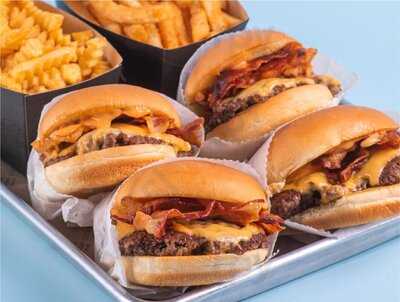 Streat Burger Parque Arauco