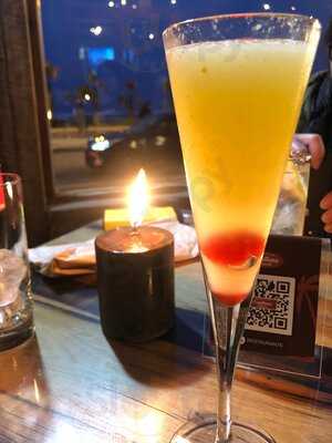 Fontana Beach Restaurant