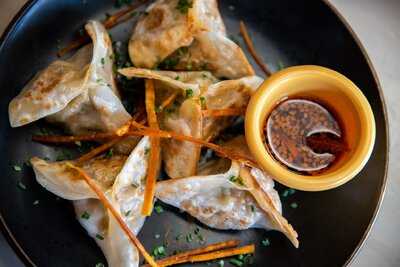 Dumpling Factory & Co