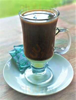 A-típico Comida & Café