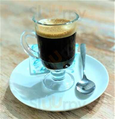 A-típico Comida & Café