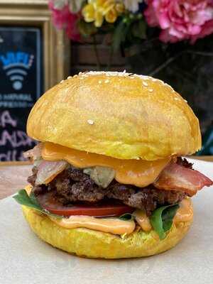 Juliette Emporio & Café