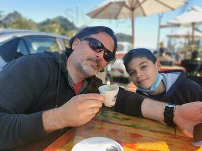 Carrubo Pizzas & Empanadas