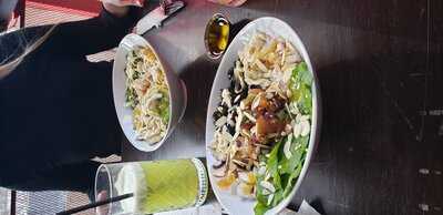 Duploz Pizza & Bowls