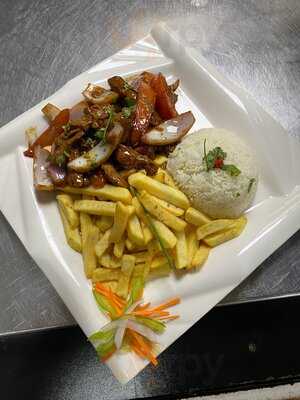 Sabores Orientales Restobar