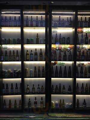 Pepperland Bar Santa Isabel