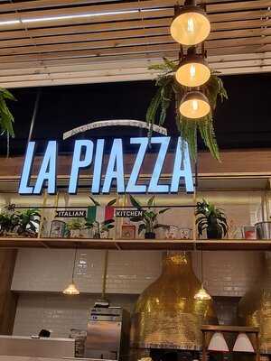La Piazza