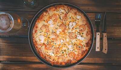 By Roots Smoke House