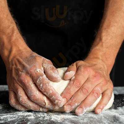 La Búfala Pizzería Artesanal