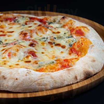 La Búfala Pizzería Artesanal