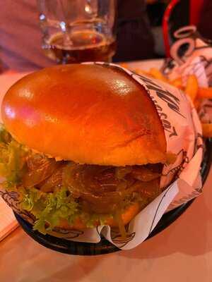 Santa Hamburguesa, Providencia