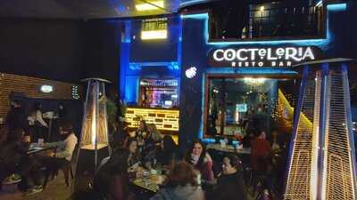 Cocteleria Restobar