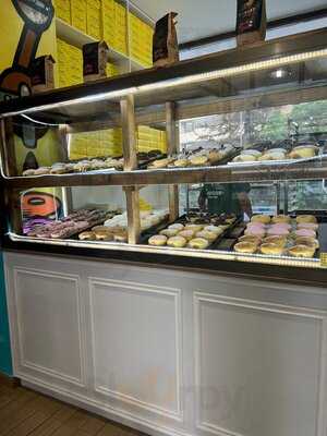 Donerds Donuts Colón