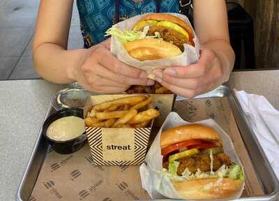 Streat Burger - Isidora