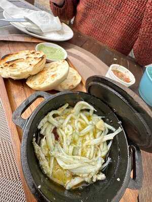 Puertas De Algarrobo Restomar